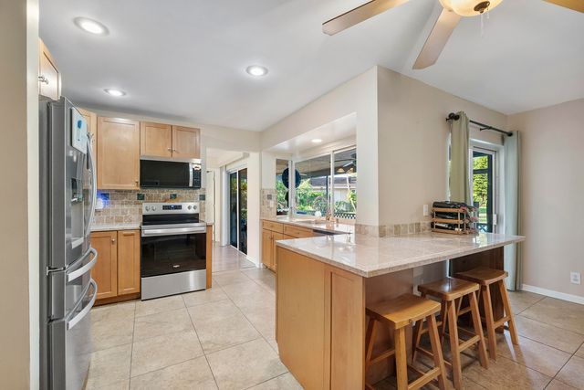 4020 NW 113th Avenue, Coral Springs, FL 33065