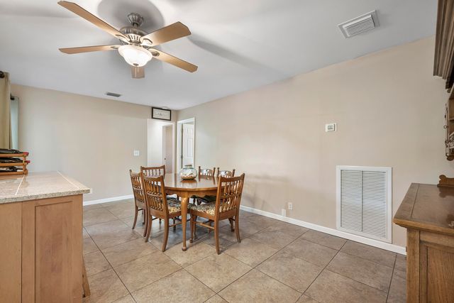 4020 NW 113th Avenue, Coral Springs, FL 33065