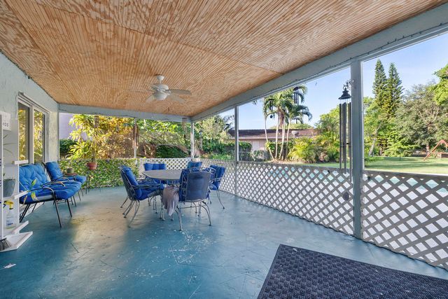 4020 NW 113th Avenue, Coral Springs, FL 33065