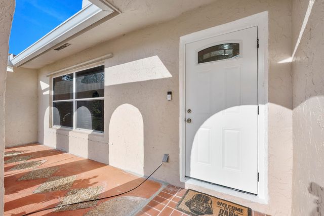 4020 NW 113th Avenue, Coral Springs, FL 33065