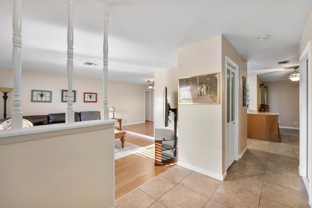 4020 NW 113th Avenue, Coral Springs, FL 33065