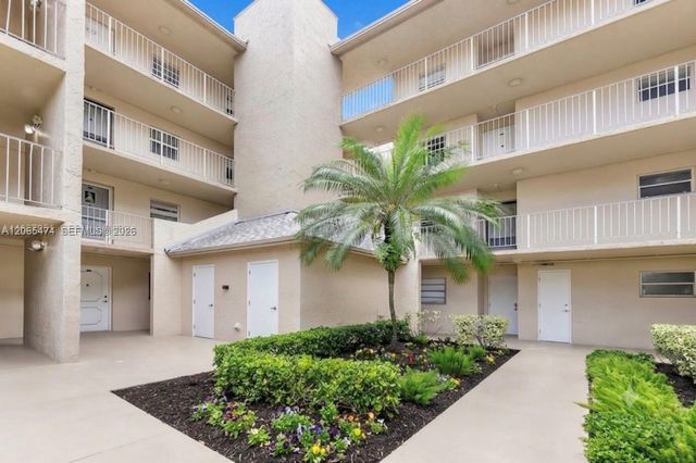 9471 Evergreen Place 307, Davie, FL 33324