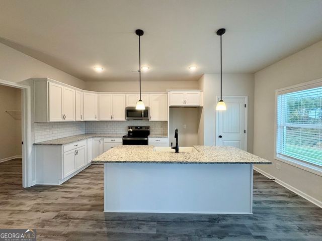 6458 River Plantation Drive, Lula, GA 30554