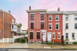32 E ELM ST, Norristown, PA 19401