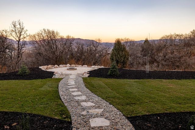 5842 OLD SNOWBASIN RD, Huntsville, UT 84317