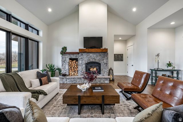 5842 OLD SNOWBASIN RD, Huntsville, UT 84317