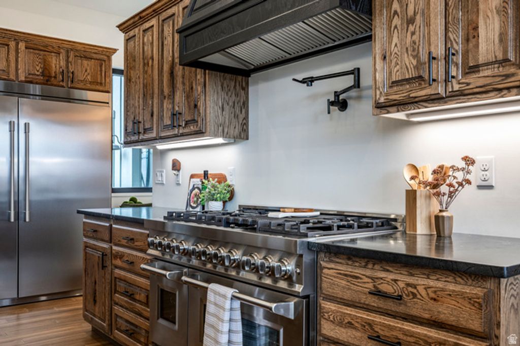 Image 18 of property listing at 5842 OLD SNOWBASIN RD, Huntsville, UT 84317