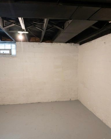 3550 Logan Avenue N, Minneapolis, MN 55412