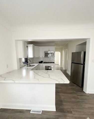 3550 Logan Avenue N, Minneapolis, MN 55412