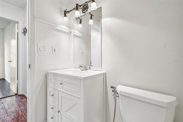 4013 DREAM OAK PLACE 202, Tampa, FL 33613
