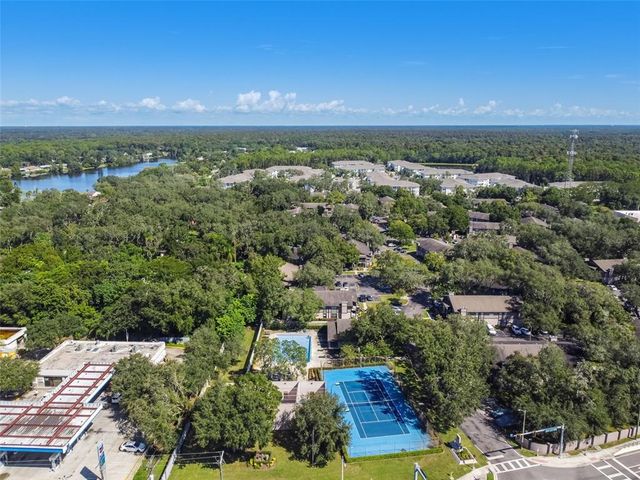 4013 DREAM OAK PLACE 202, Tampa, FL 33613