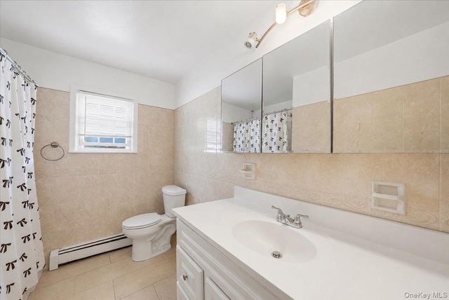 380 Sheridan Street, Westbury, NY 11590