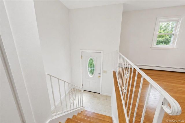 380 Sheridan Street, Westbury, NY 11590