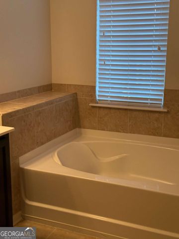 3144 Spicy Cedar Lane, Lithonia, GA 30038