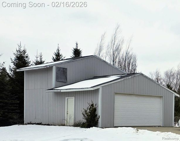 6189 Willits Road, Marathon Township, MI 48435