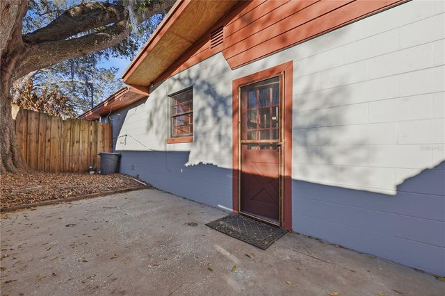 3809 NEEDLES DRIVE, Orlando, FL 32810