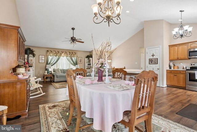 505 S WATER ST, Woodstock, VA 22664