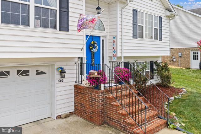 505 S WATER ST, Woodstock, VA 22664