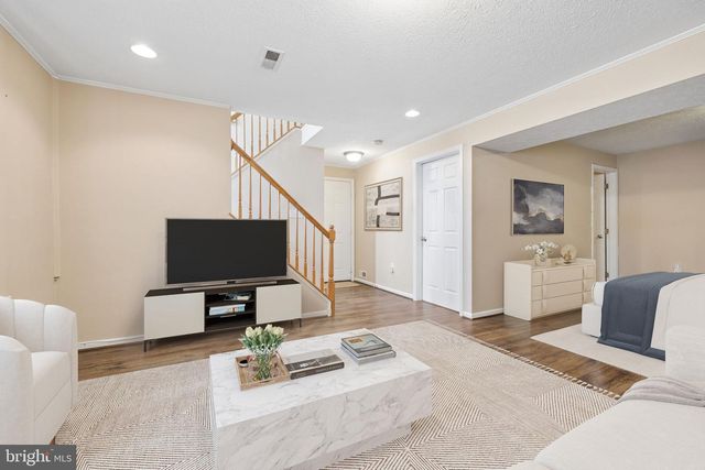 505 S WATER ST, Woodstock, VA 22664
