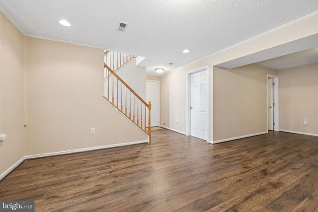 505 S WATER ST, Woodstock, VA 22664