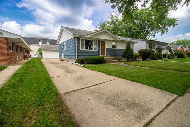 18538 Oak Avenue, Lansing, IL 60438