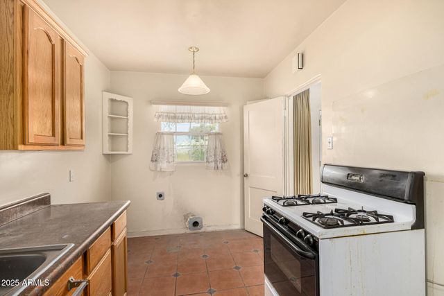 1712 W WELDON Avenue, Phoenix, AZ 85015