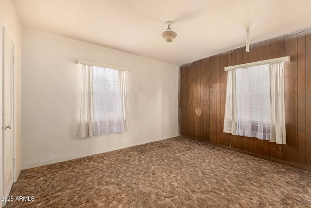 1712 W WELDON Avenue, Phoenix, AZ 85015