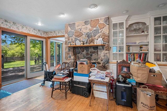 4410 FLAGSTONE COURT, De Pere, WI 54115
