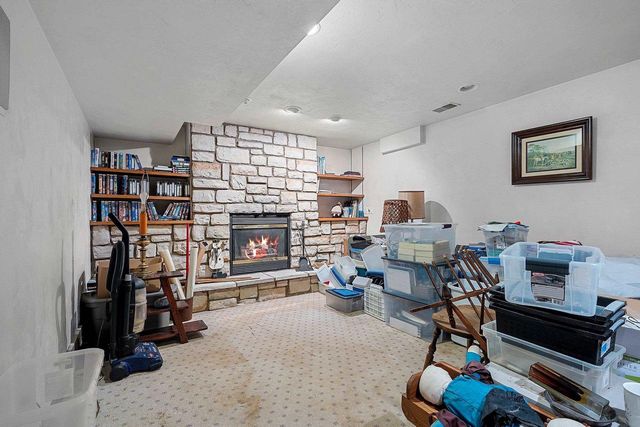 4410 FLAGSTONE COURT, De Pere, WI 54115