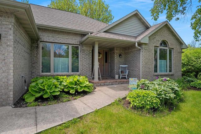 4410 FLAGSTONE COURT, De Pere, WI 54115