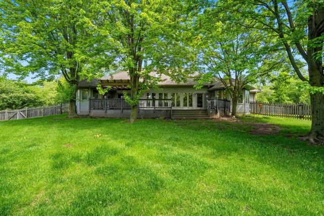 4410 FLAGSTONE COURT, De Pere, WI 54115