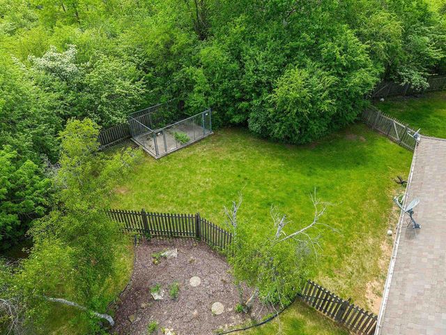 4410 FLAGSTONE COURT, De Pere, WI 54115