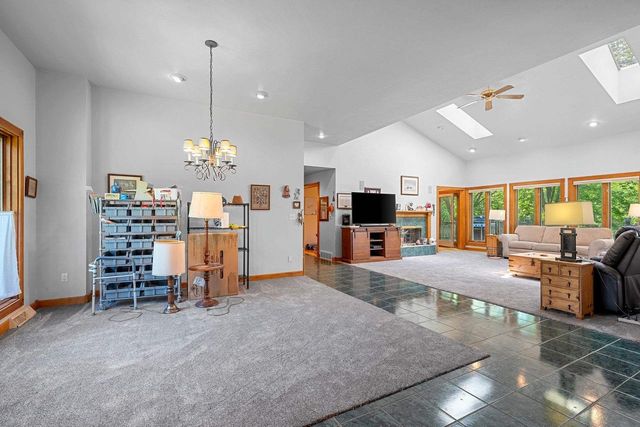 4410 FLAGSTONE COURT, De Pere, WI 54115