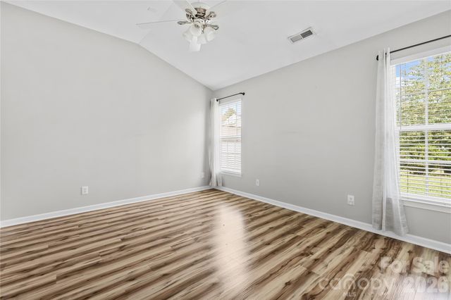 11811 Cheviott Hill Lane, Charlotte, NC 28213