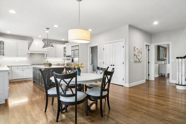 21676 W Morning Dove Court, Kildeer, IL 60047