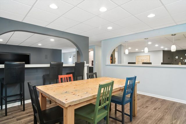 21676 W Morning Dove Court, Kildeer, IL 60047
