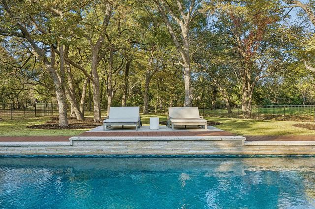 2620 Johnson Road, Southlake, TX 76092