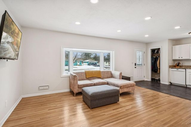 10408 Upton Avenue S, Bloomington, MN 55431