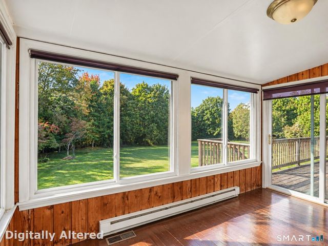 7 Clearview Drive, Woodbridge, CT 06525