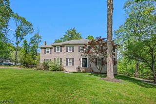9 Wooded Hill Ln, Randolph Twp., NJ 07869