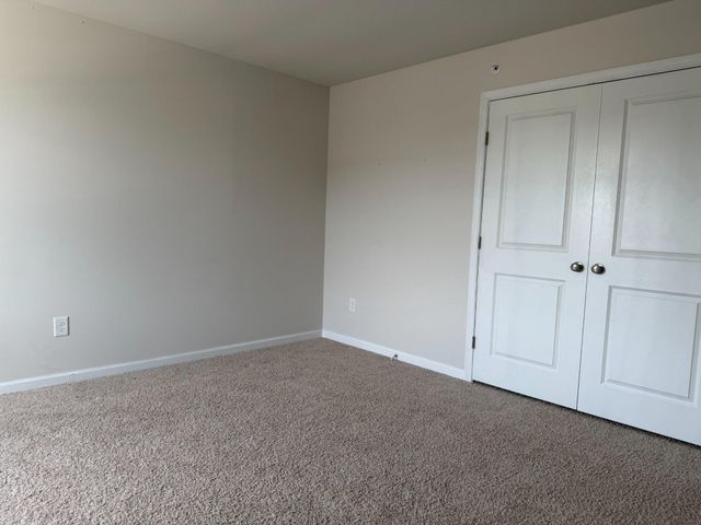 8 EGRET WAY, Phoenixville, PA 19460