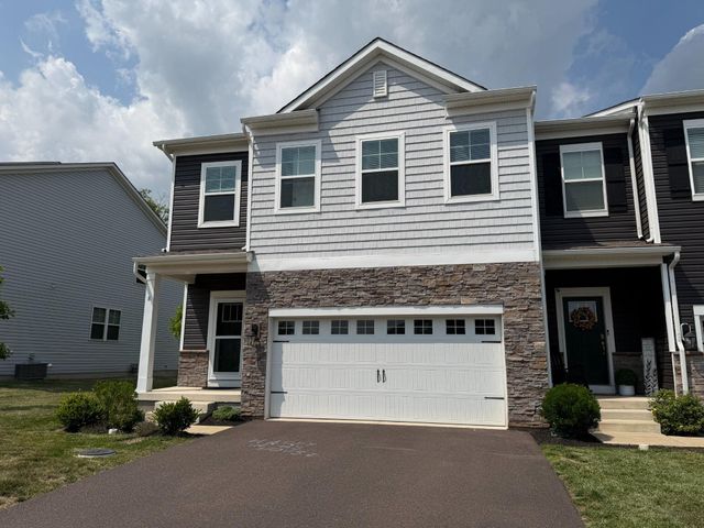 8 EGRET WAY, Phoenixville, PA 19460