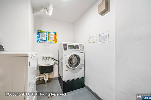 6040 Boulevard East PHJ, West New York, NJ 07093