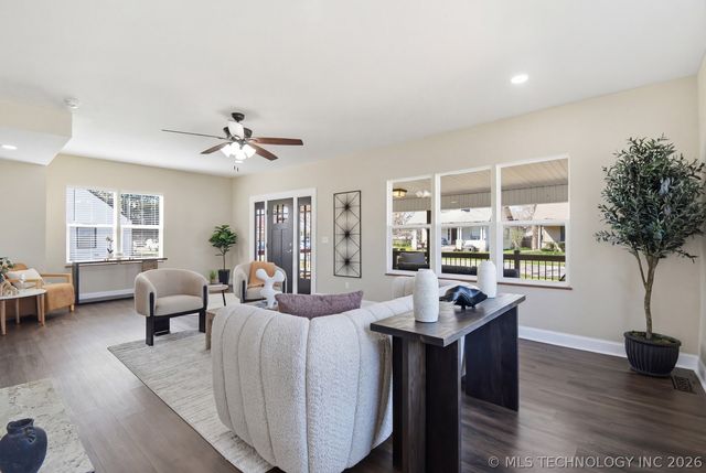 400 S Chickasaw Avenue, Bartlesville, OK 74003