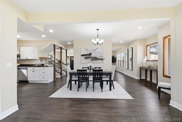 400 S Chickasaw Avenue, Bartlesville, OK 74003