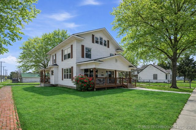 400 S Chickasaw Avenue, Bartlesville, OK 74003