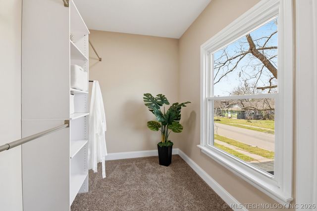 400 S Chickasaw Avenue, Bartlesville, OK 74003