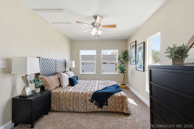 400 S Chickasaw Avenue, Bartlesville, OK 74003