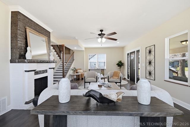 400 S Chickasaw Avenue, Bartlesville, OK 74003