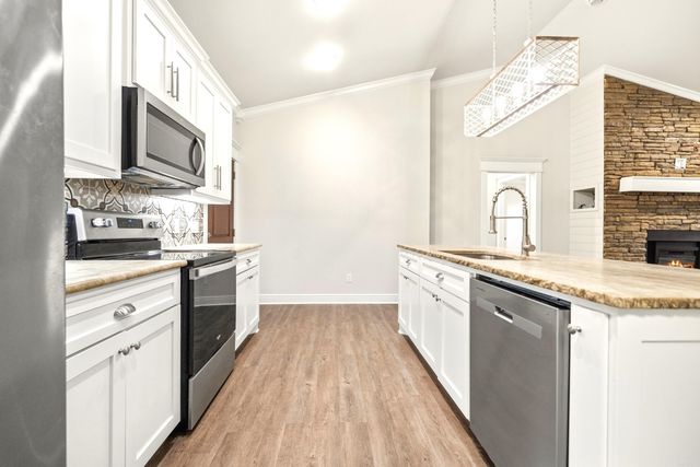 237 Sharon Terrace, Hot Springs, AR 71913